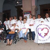 Un abrazo que cruza fronteras: Apatzingán celebra la reunificación de familias migrantes