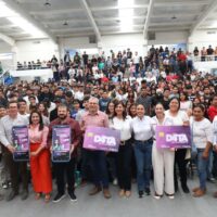Fanny Arreola: El Programa Data Datos Gratis fortalece la conectividad de estudiantes en Apatzingán.